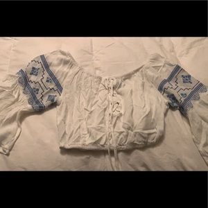 Women’s Crop Top *SIZE 6*